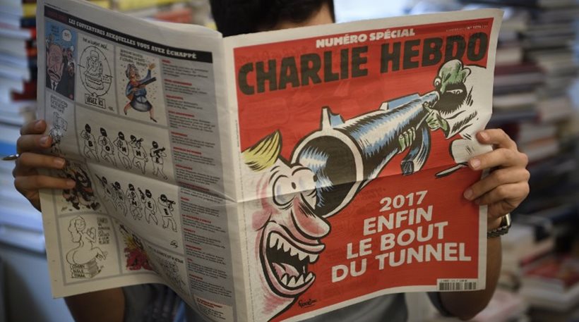 «Μαύρη» επέτειος για το Charlie Hebdo: Δύο χρόνια από τη τρομοκρατική επίθεση (φωτό)